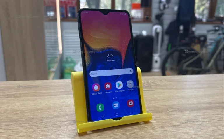 Samsung Galaxy A10 2/32 ГБ