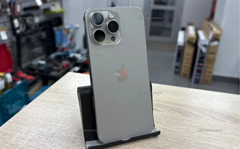 Apple iPhone 16 Pro Max 8/256 ГБ