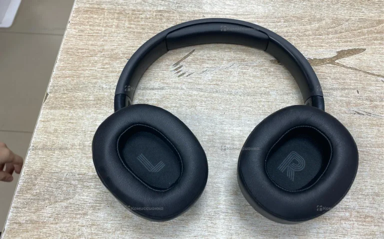 Наушники JBL Tune 720