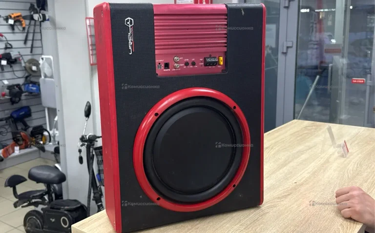 Сабвуфер  Урал Hurricane Slim