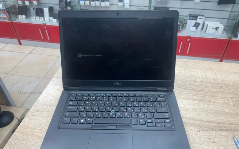 Ноутбук dell latitude 5490