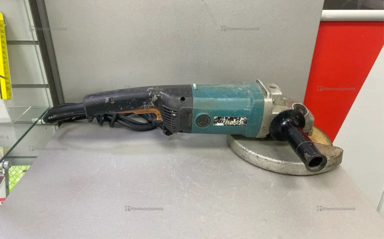 УШМ makita 9069SF