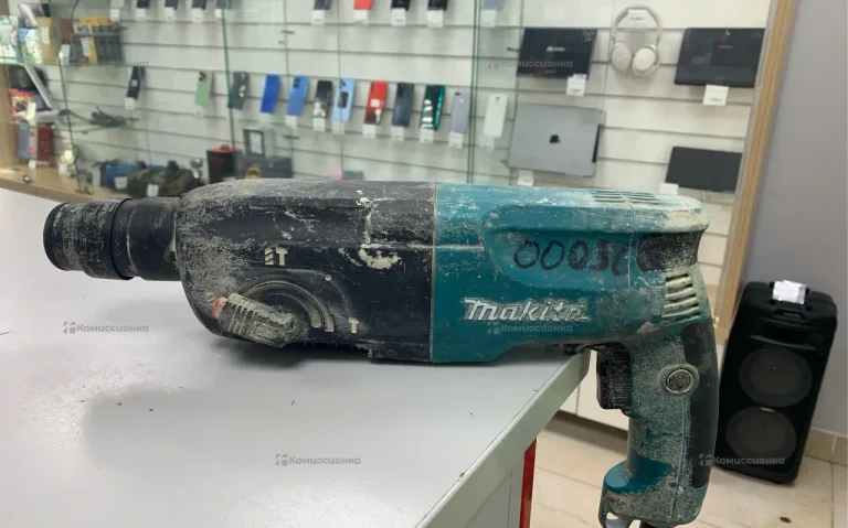 Перфоратор makita HR2450