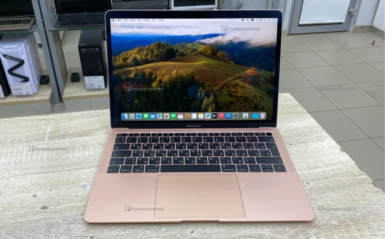 Ноутбук  MacBook Air 13 (Retina, 2019)