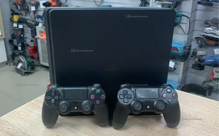 Приставка PS4 Slim 1TB