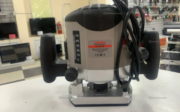 Вертикальный фрезер CROWN CT11012