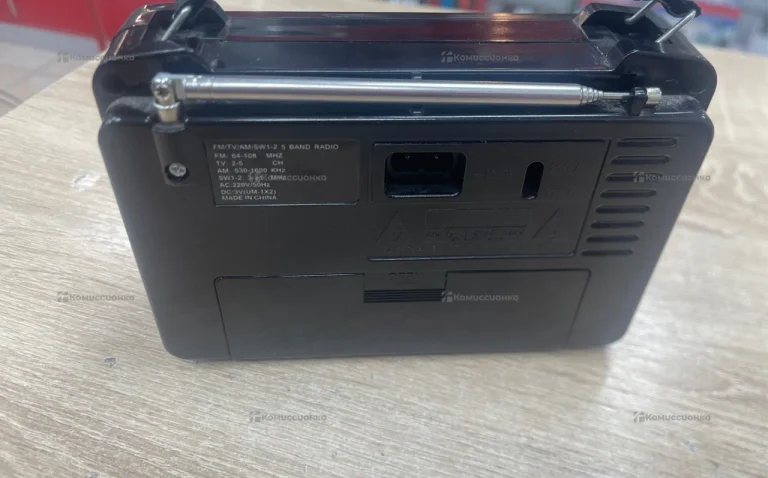 Радиоприемник Dos Gold DG 606AC