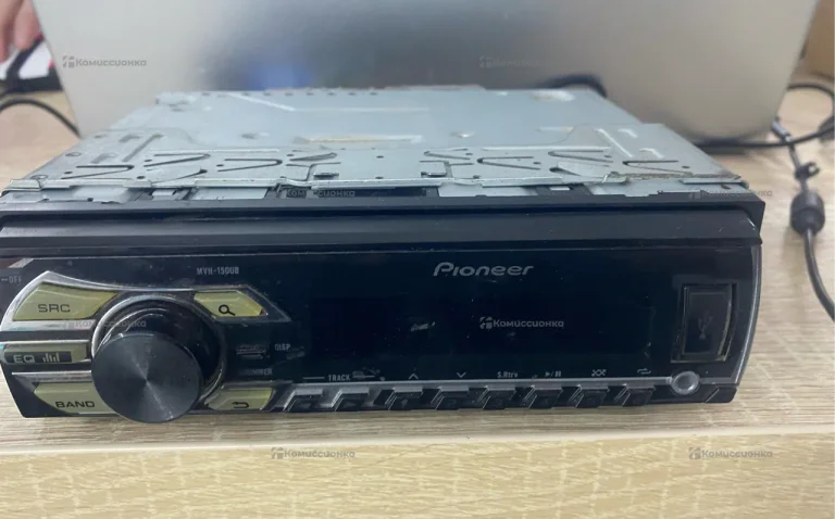 Автомагнитола  pioneer 150ub