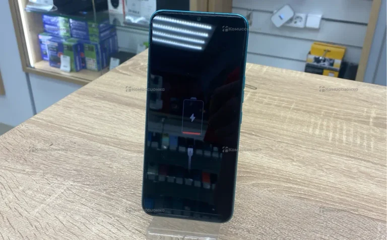 Tecno Sparc 8C 64Gb