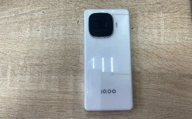 Vivo iQOO Z9 Turbo+ 12/256 ГБ
