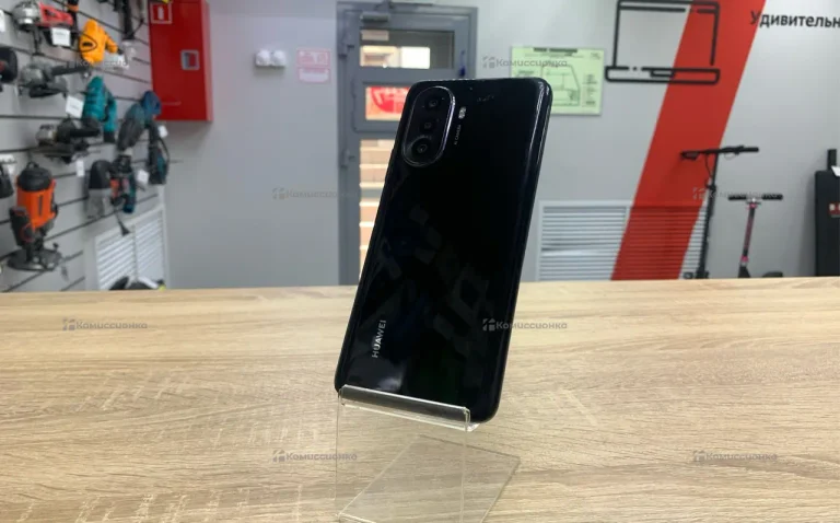 Huawei Nova Y70 4/64Gb