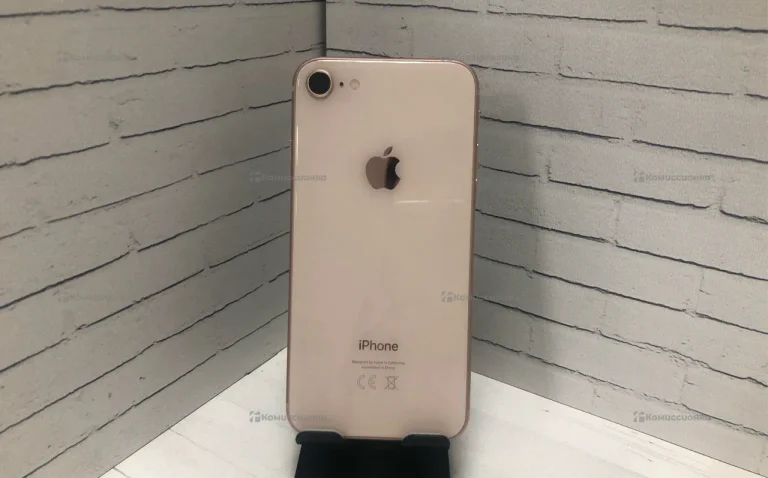 Apple Iphone 8 64 ГБ