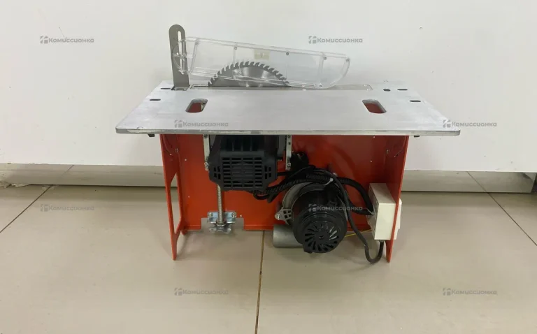 Распилочный циркулярный станок