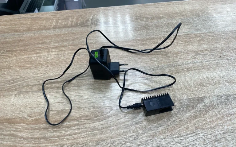 Зарядное устройств на zasvet cz99