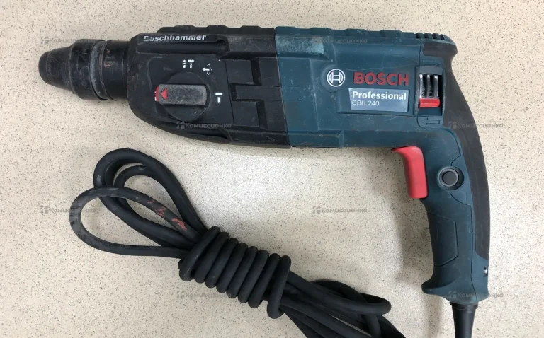 перфоратор Bosch GBH 240