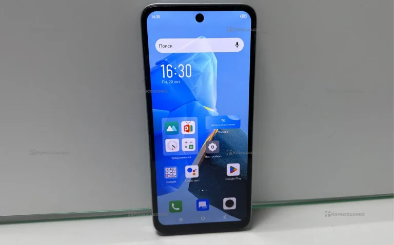 Infinix Hot 30 Play NFC 8/128 ГБ