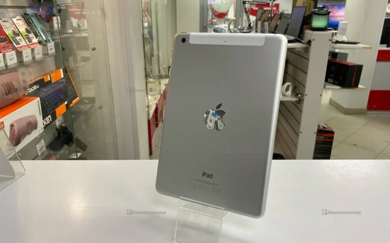 Планшет Apple iPad mini 2 32Gb Wi-Fi