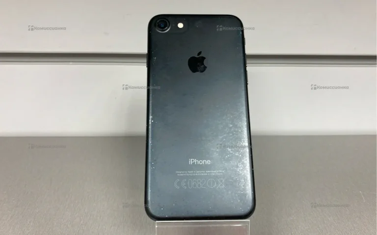 Apple iPhone 7 2/128 ГБ