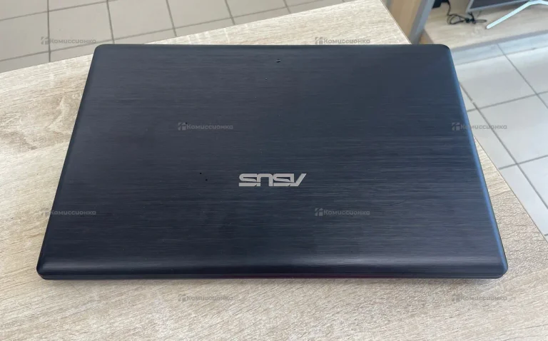 Ноутбук  ASU’s X55V