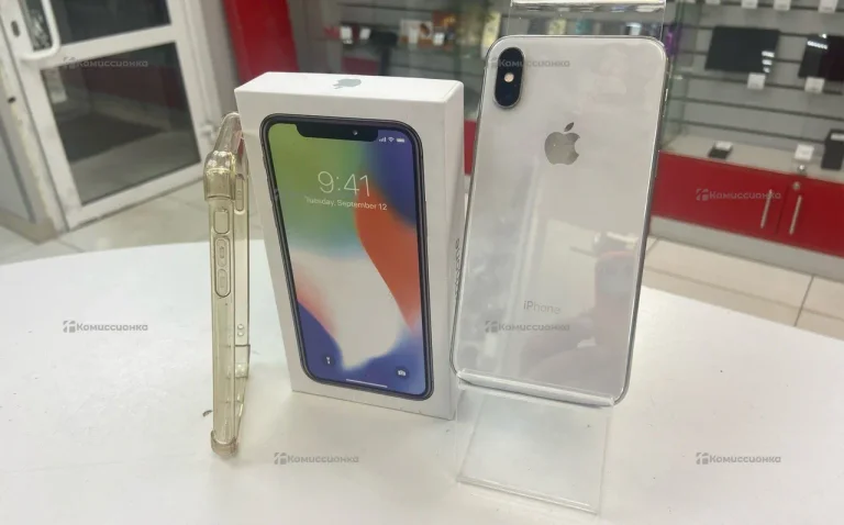 Apple iPhone X 3/256 ГБ