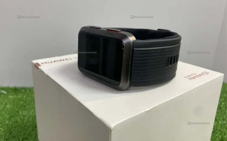 Часы Huawei Watch D