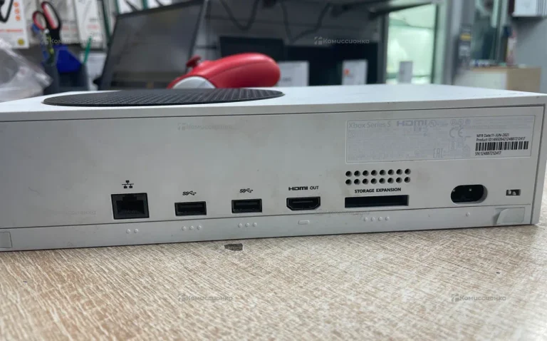 Приставка Xbox Series S