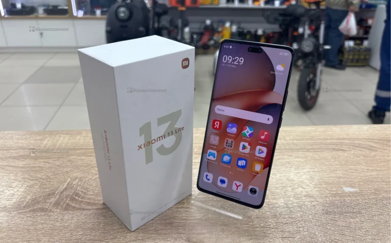 Xiaomi 13 Lite 8/256 ГБ