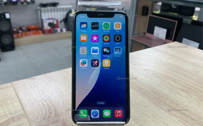 Apple iPhone 11 4/128 ГБ