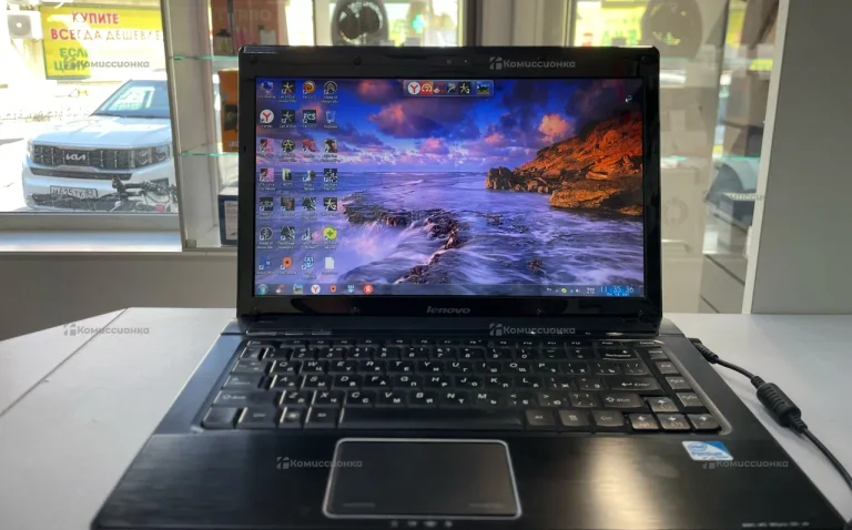 Ноутбук  Lenovo