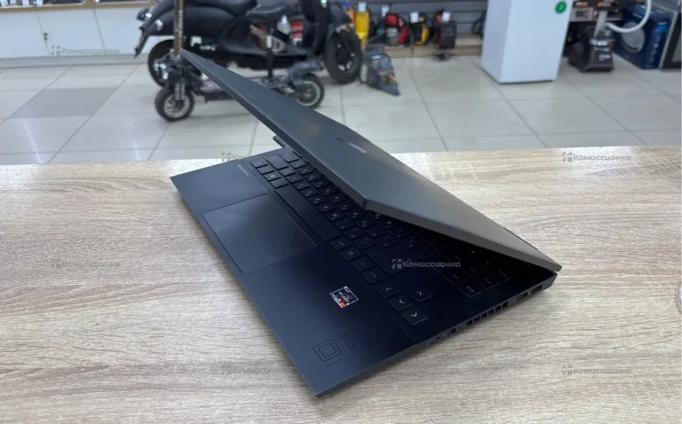 Ноутбук  OMEN