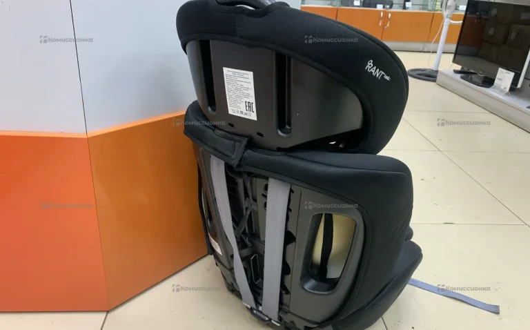 Авто кресло Spark ZY10