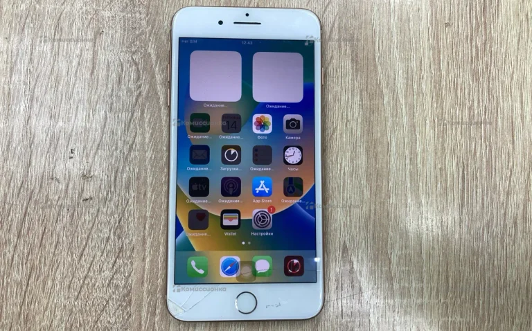 Apple iPhone 8 Plus 3/64 ГБ