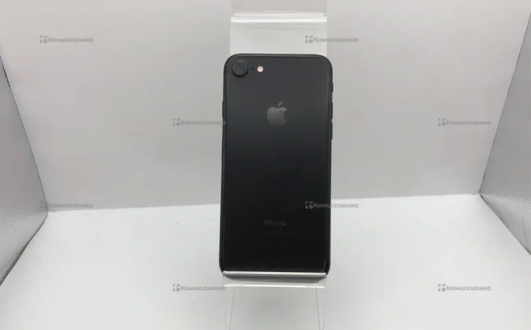 Apple iPhone 7 2/32 ГБ