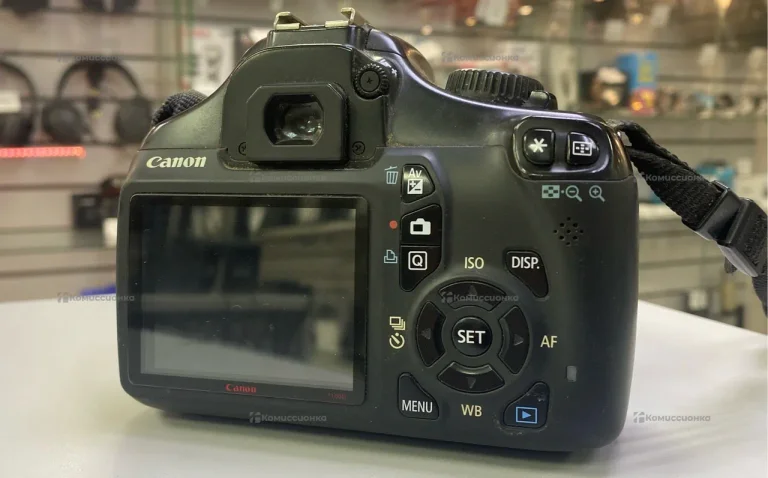 Фотоаппарат  Canon EOS 1100D