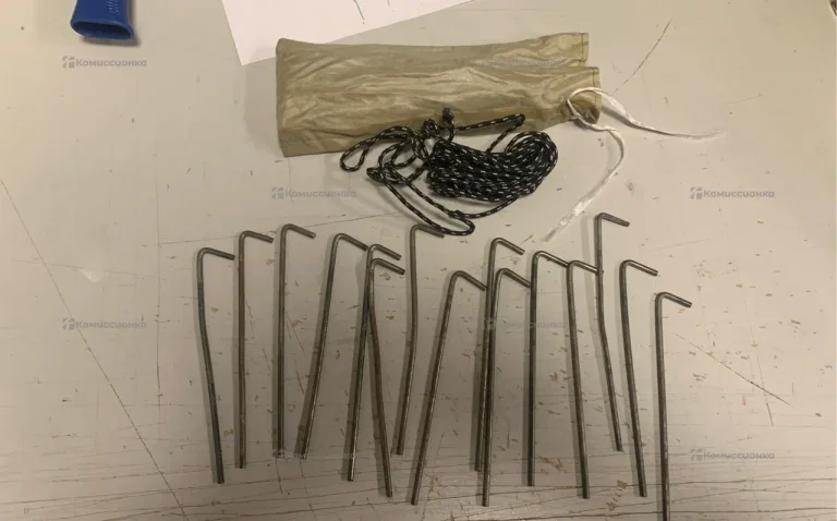 туристическая палатка Двухместная с окном