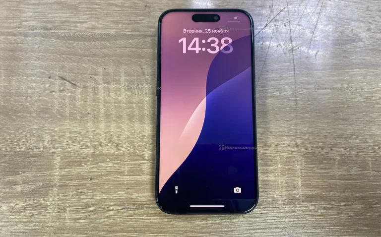 Apple iPhone 15 Pro 8/128 ГБ