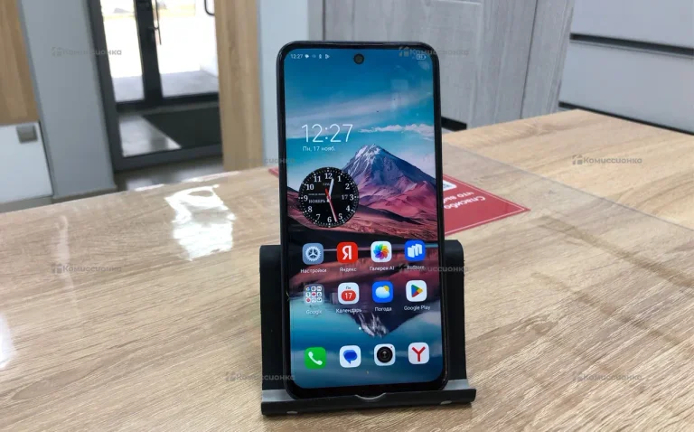 Tecno Spark Go 1 4/128 ГБ