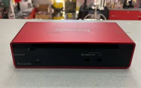 Звуковая карта Focusrite Scarlett 2i2i