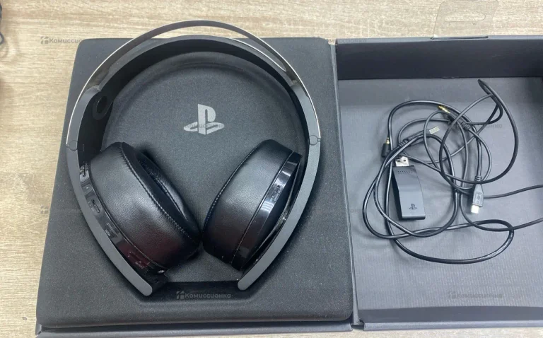 Sony оригинал.. wireless platinum ps4 headset