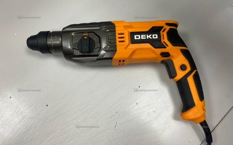 Перфоратор DEKO DKH850W
