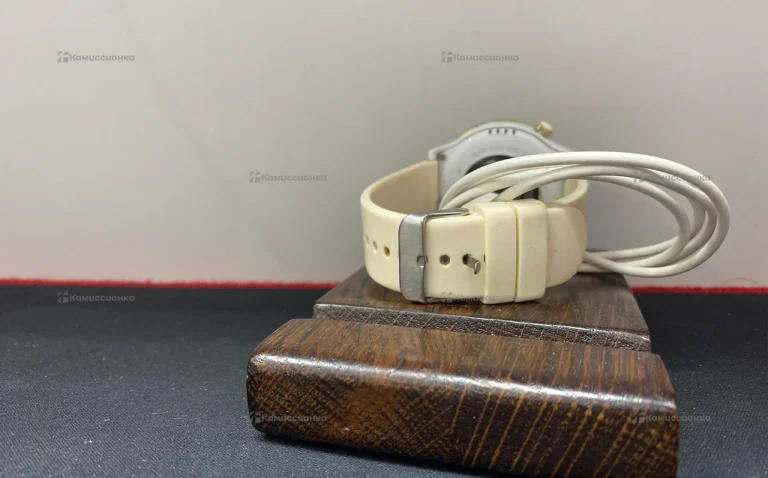 Часы  smart watch