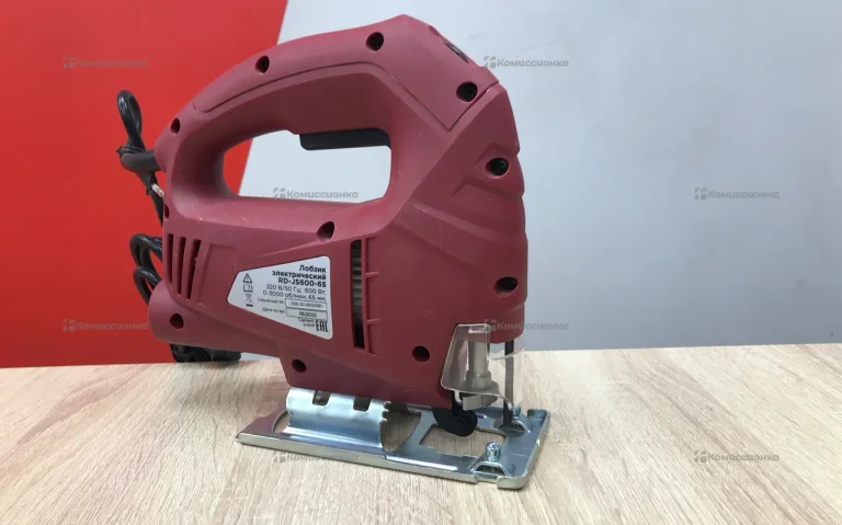 Лобзик redverg rd-js600-65