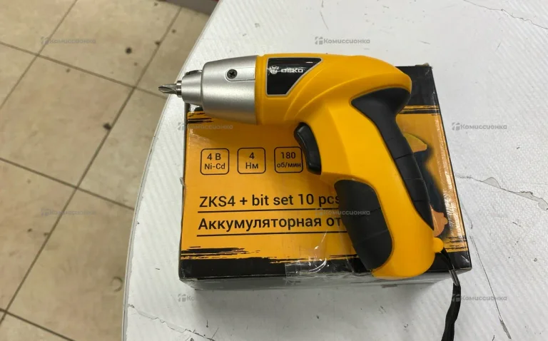 Аккумуляторная отвертка DEKO ZKS4