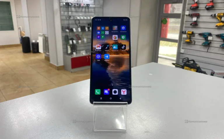 Infinix Hot 30 4/128 ГБ