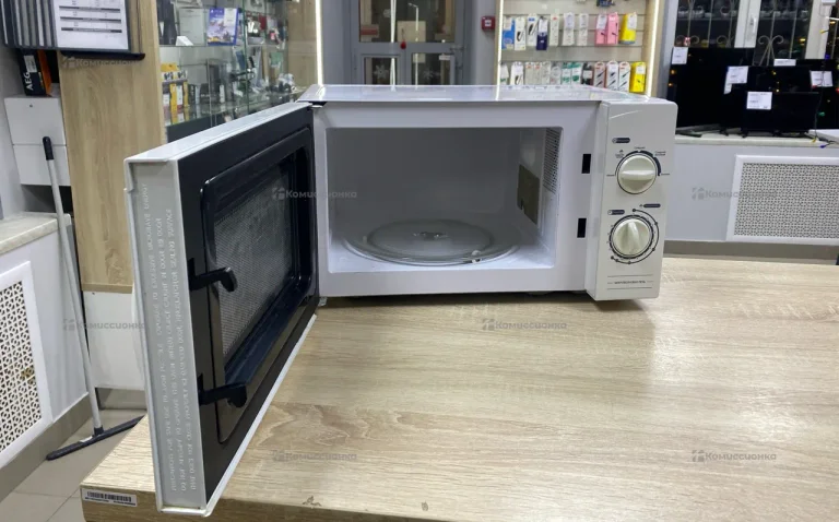 Микроволновая печь HORIZONT 17MW700-1378A