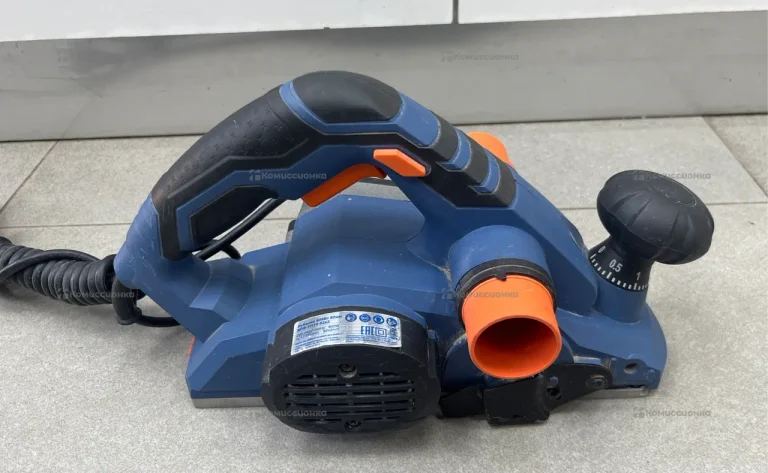 Рубанок Dexter 800ВТ