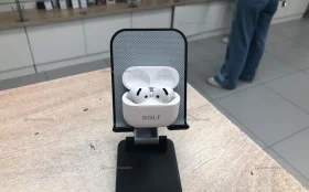 Наушники Apple AirPods