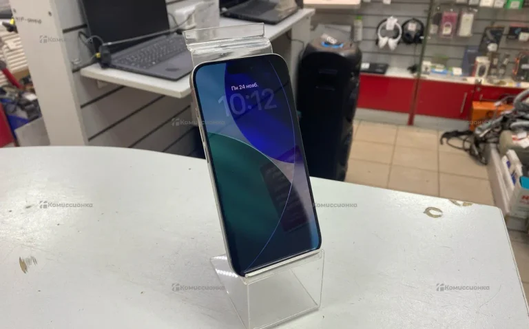 Apple iPhone 15 Pro 8/256 ГБ