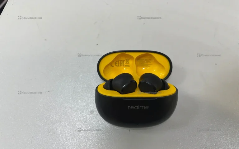 Наушники  realme