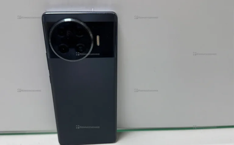 Tecno Spark 20 Pro+ 8/256 ГБ